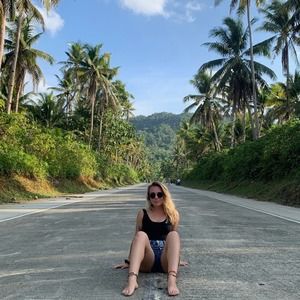 Meet your Posher, Olivia